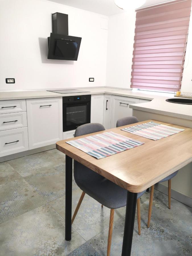 Apartment No 11 - Amarilia Apartments Constanţa Eksteriør bilde